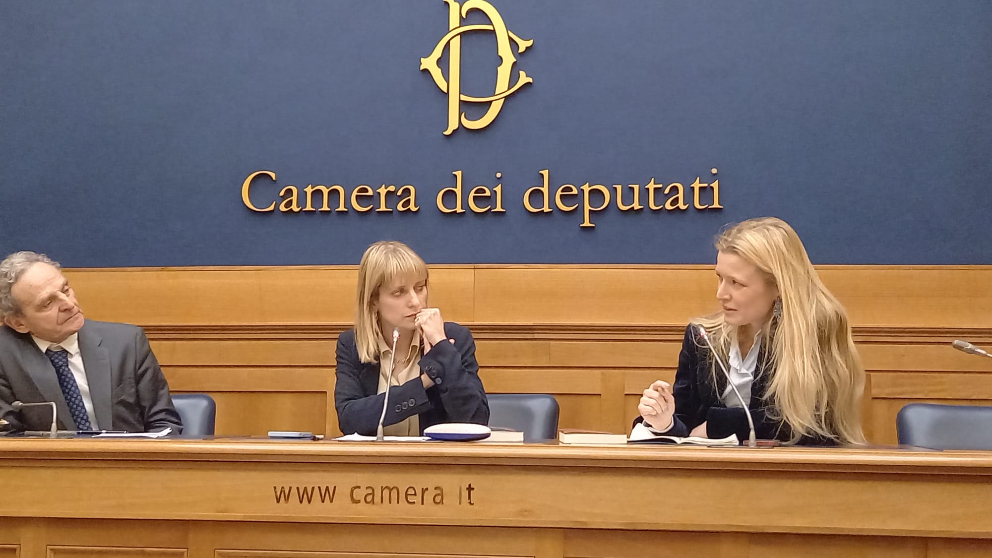 Un mese con un populista alla Camera dei deputati