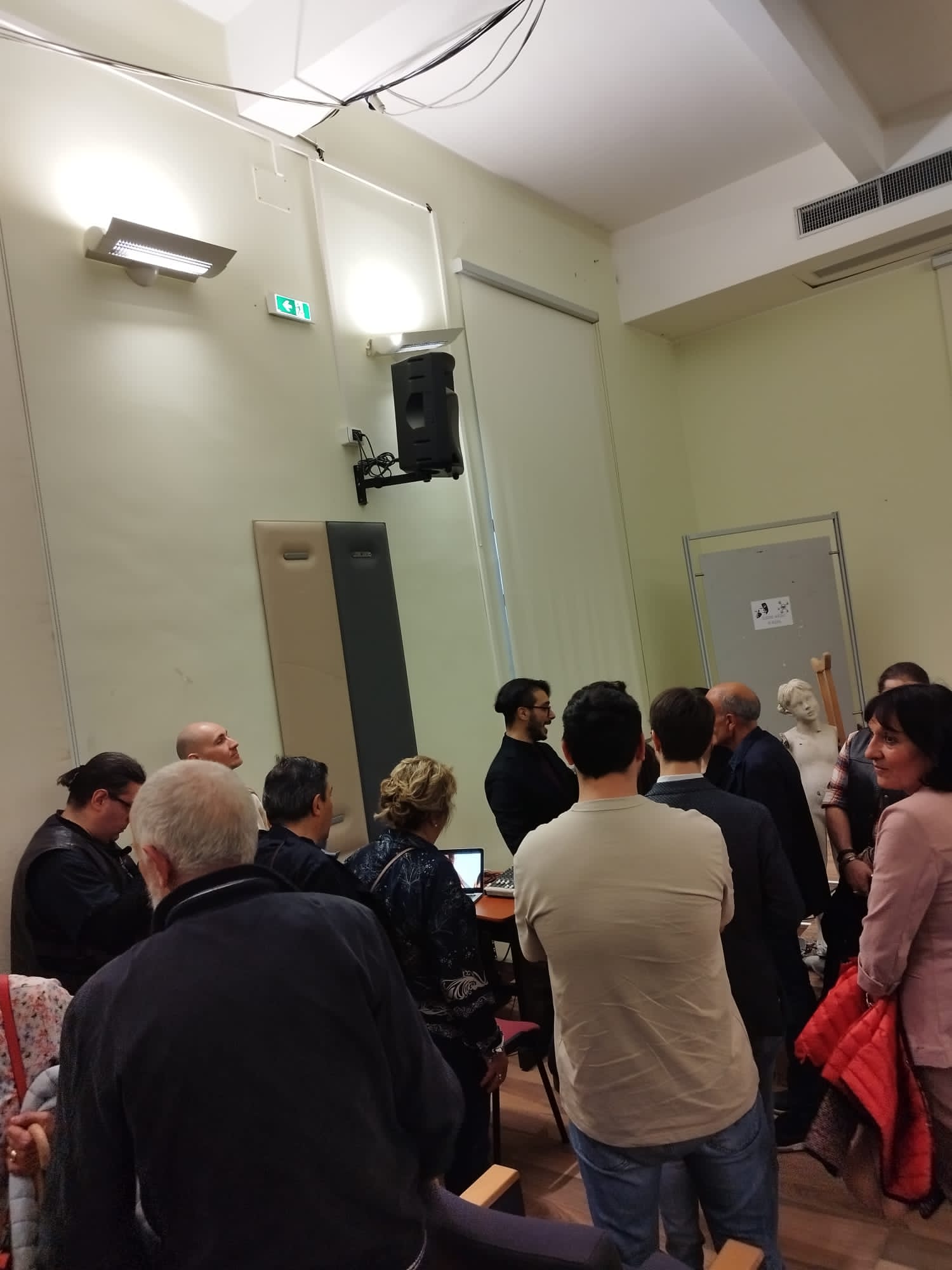 Presentazione in chiave teatrale | Cannibalismo. Questioni di genere e serialità