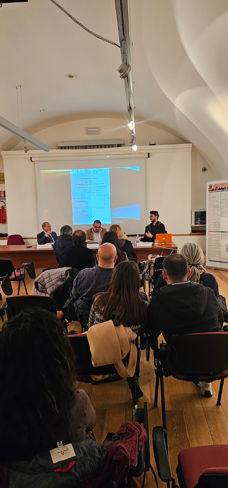 Presentazione | Il male velato