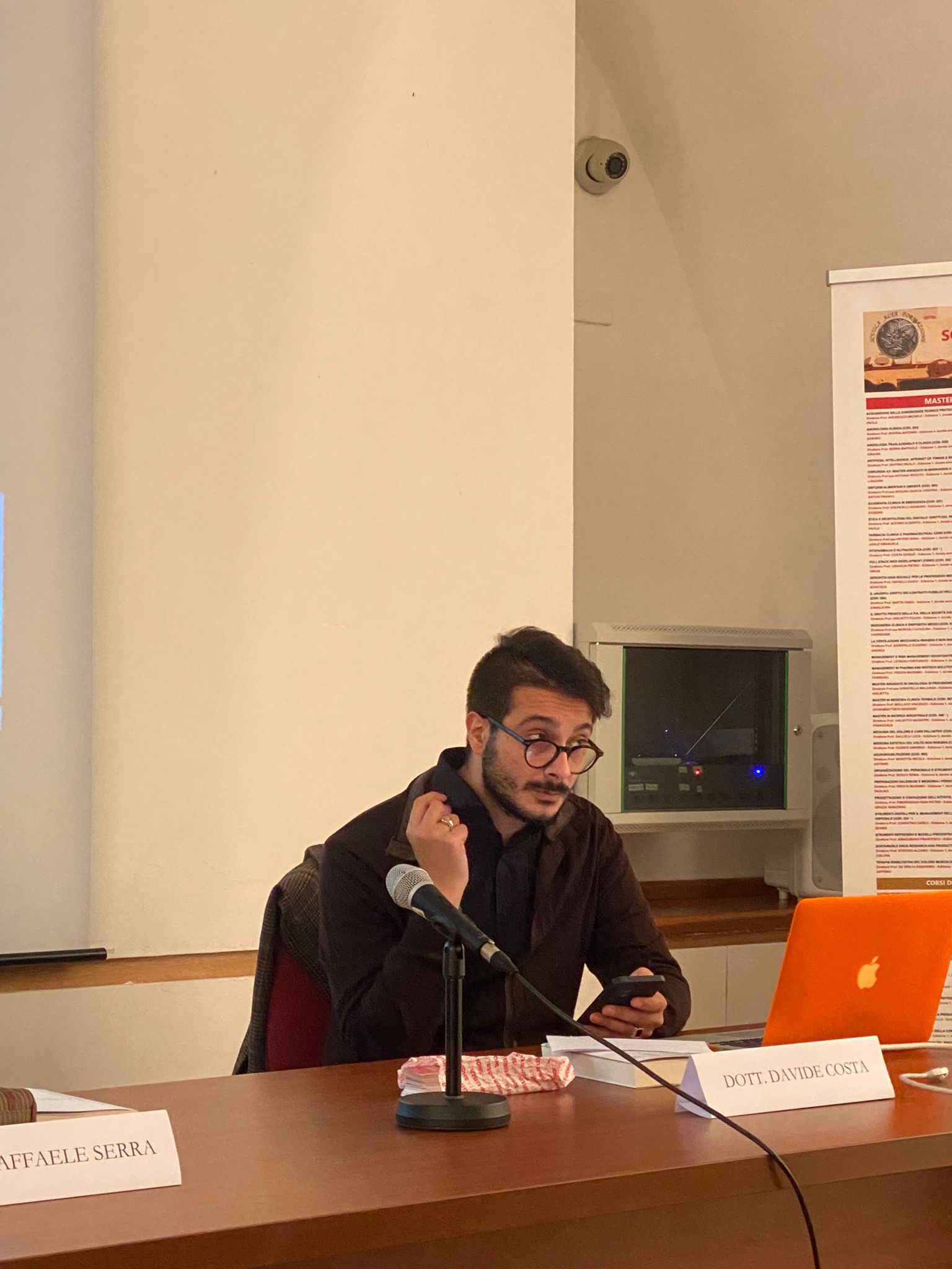 Presentazione | Il male velato