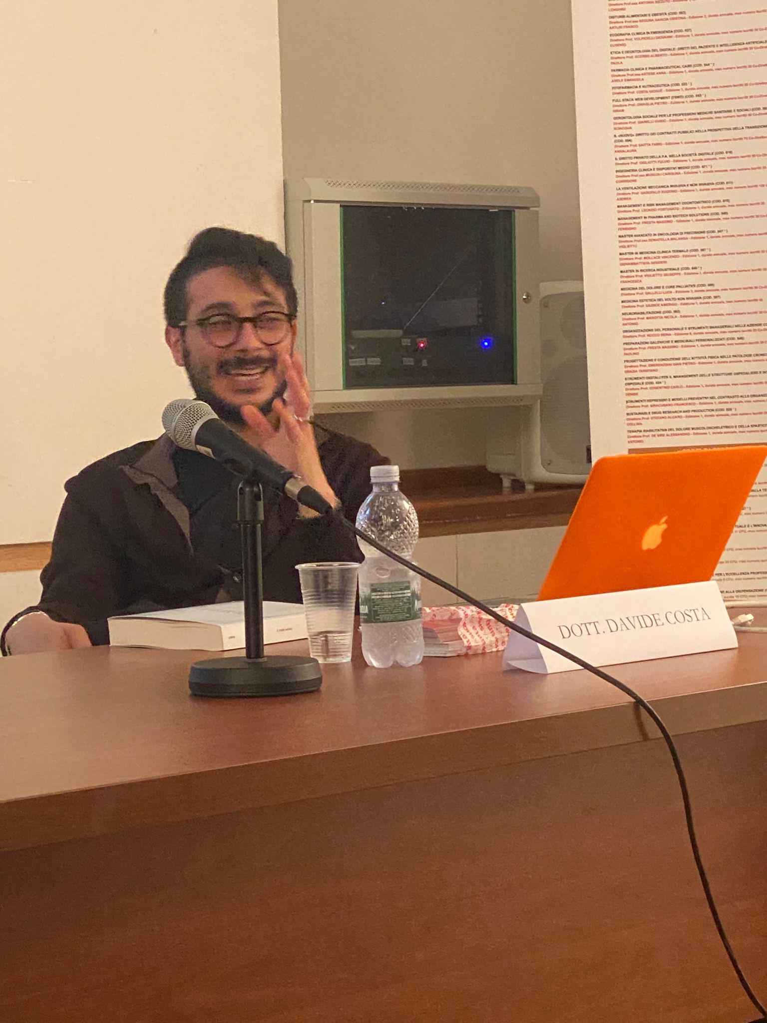 Presentazione | Il male velato