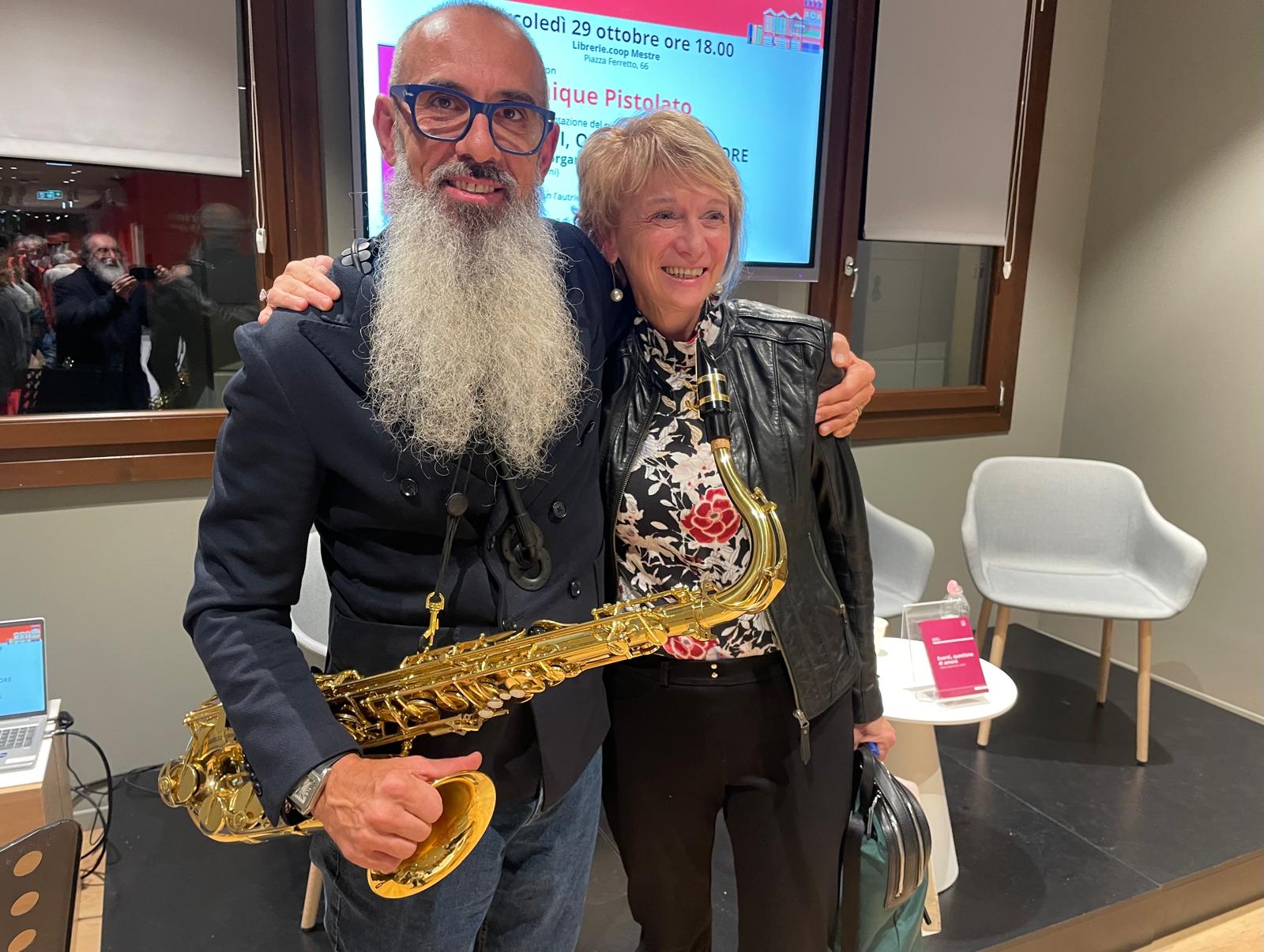 Una nuova libreria in piazza | Eventi, questione di amore